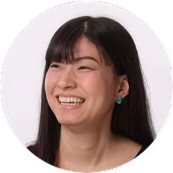 野口晃菜氏