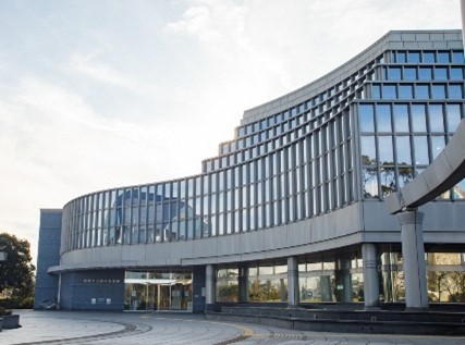 市原市立中央図書館